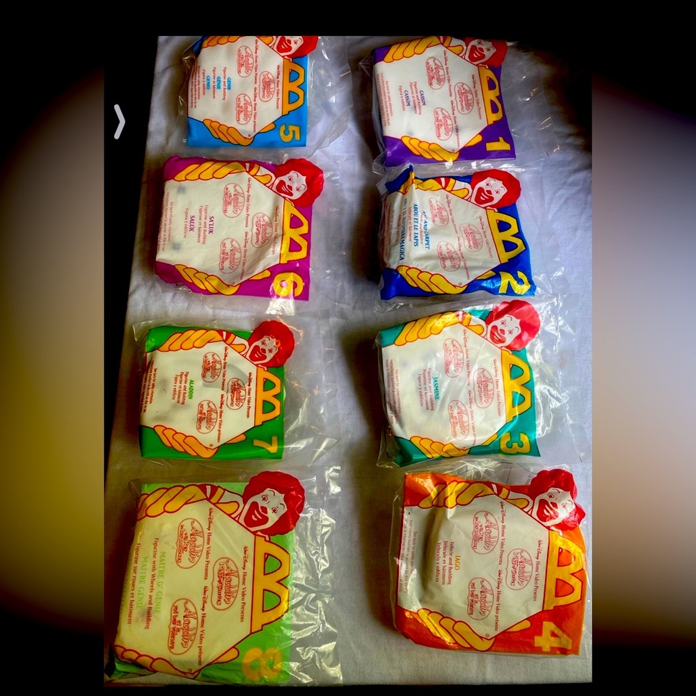 Aladdin and the King of Thieves Lot Of 8 Unopened1996 McDonald’s Happy Meal Toys